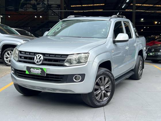 VOLKSWAGEN AMAROK 2.0 4X4 CD 16V TURBO INTERCOOLER DIESEL 4P MANUAL VOLKSWAGEN AMAROK 2.0 4X4 CD 16V TURBO INTERCOOLER DIESEL 4P MANUAL